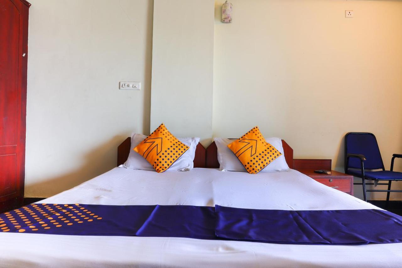 Spot On 64230 Killi Tourist Home Thiruvananthapuram Exterior photo